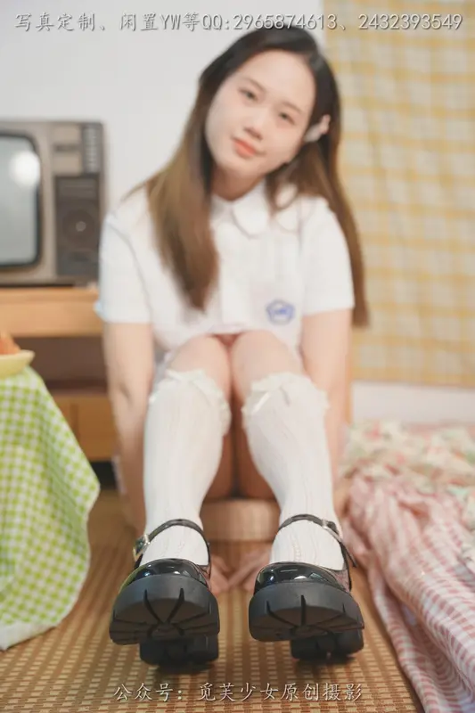 瑞瑞-骑上我心爱的小摩托 - 觅芙少女